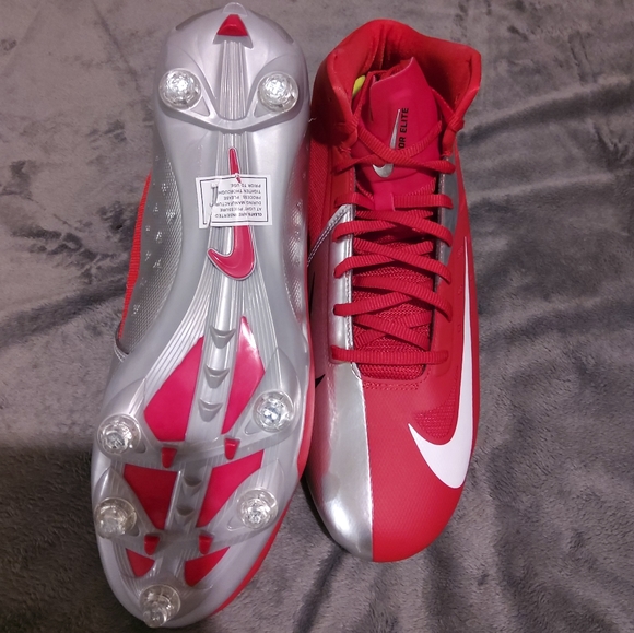 NIKE Hyperfuse Cleats - Picture 2 of 3